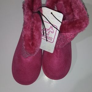 Very nice girls size 7t boots